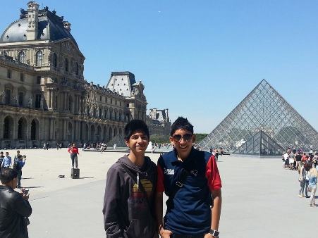 Raúl y Carlos en Paris